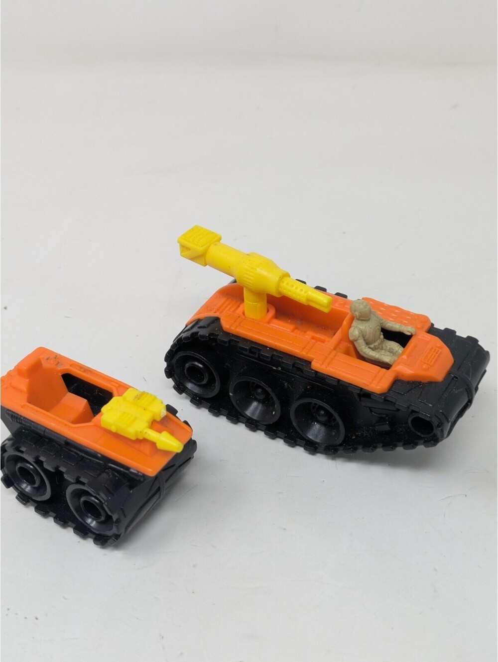 Galoob Xpanders Tank / Battle Station Mini Vehicle Vintage 1989